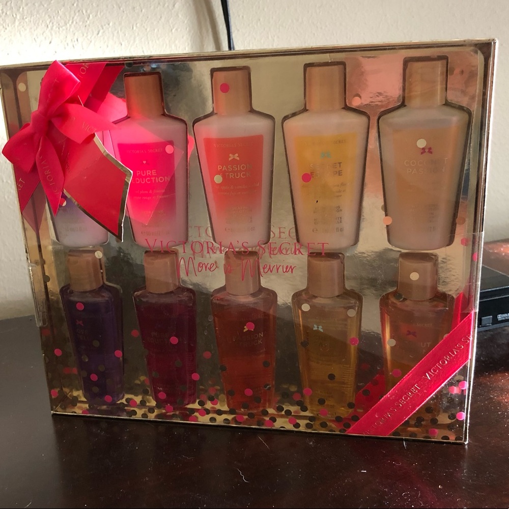 Victoria’s secret gift set